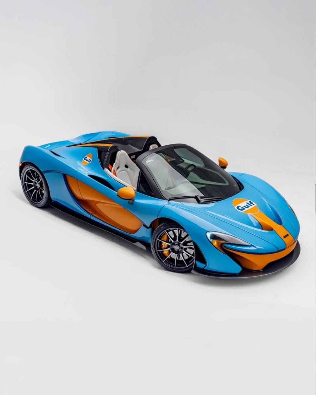A Gulf livery McLaren P1 Spider in light blue and orange